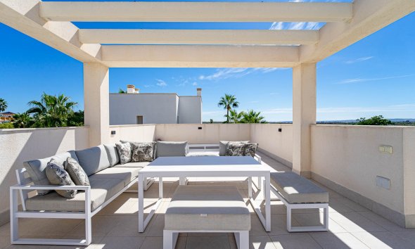 Reventa - Villa / Casa - Ciudad Quesada - Doña Pena