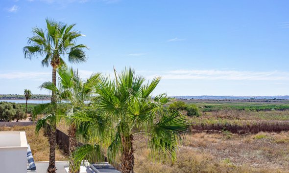 Reventa - Villa / Casa - Ciudad Quesada - Doña Pena