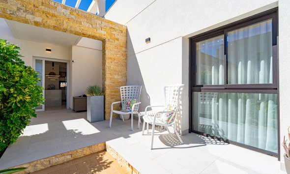Reventa - Villa / Casa - Ciudad Quesada - Doña Pena