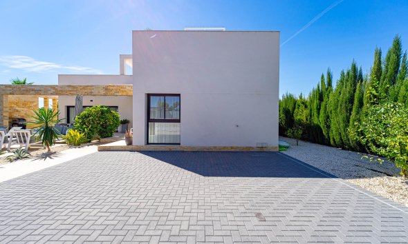 Reventa - Villa / Casa - Ciudad Quesada - Doña Pena