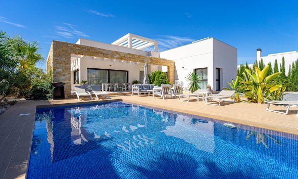 Reventa - Villa / Casa - Ciudad Quesada - Doña Pena
