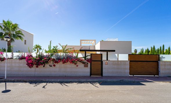 Reventa - Villa / Casa - Ciudad Quesada - Doña Pena