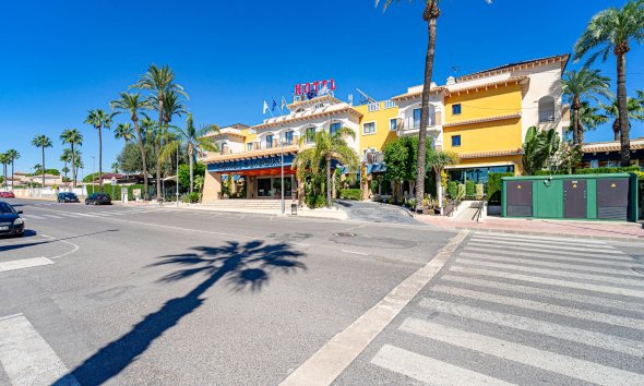 Reventa - Villa / Casa - Ciudad Quesada - Doña Pena