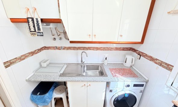 Reventa - Apartamento / Dúplex - Los Montesinos - La Herrada