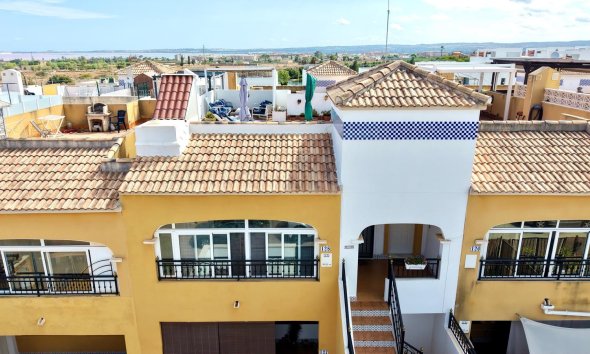 Reventa - Apartamento / Dúplex - Los Montesinos - La Herrada