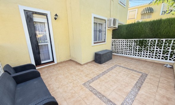 Resale - Apartment / Duplex - Orihuela Costa - Villamartín
