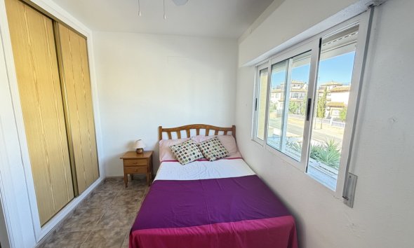 Resale - Townhouse / Terraced House - Orihuela Costa - La Zenia