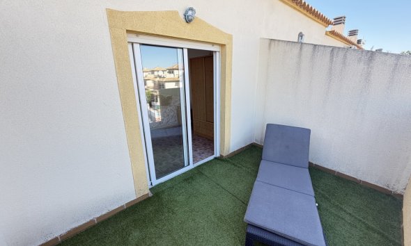 Resale - Townhouse / Terraced House - Orihuela Costa - La Zenia