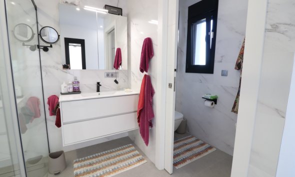 Resale - Villa / House - Formentera del Segura - Fincas de La Vega
