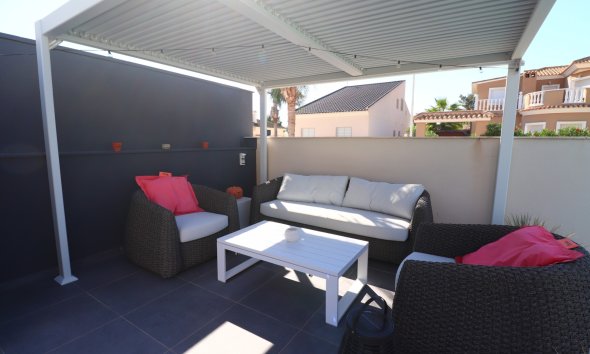 Resale - Villa / House - Formentera del Segura - Fincas de La Vega
