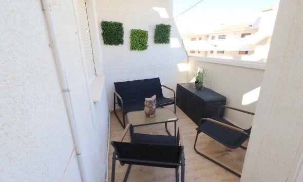 Reventa - Apartamento / Dúplex - Torrevieja - Estacion de autobuses