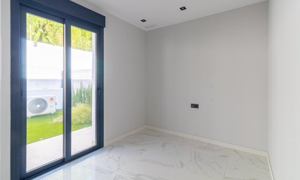 Reventa - Apartamento / Dúplex - Orihuela Costa - La Ciñuelica