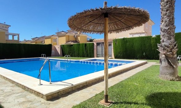 Reventa - Adosado - Torrevieja - Los Altos