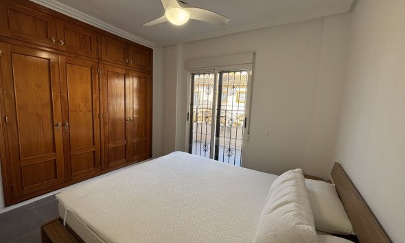 Resale - Townhouse / Terraced House - Orihuela Costa - La Zenia