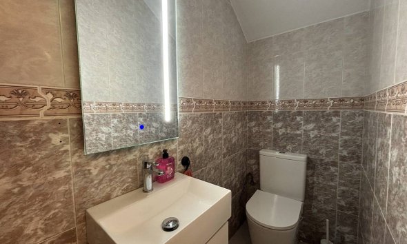 Resale - Townhouse / Terraced House - Orihuela Costa - La Zenia