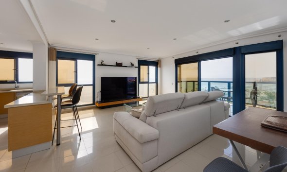 Resale - Apartment / Duplex - Torrevieja - La Veleta