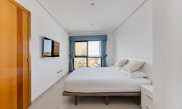 Resale - Apartment / Duplex - Torrevieja - La Veleta