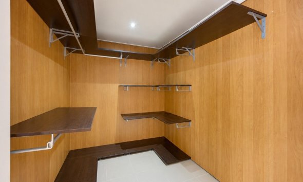 Resale - Apartment / Duplex - Torrevieja - La Veleta