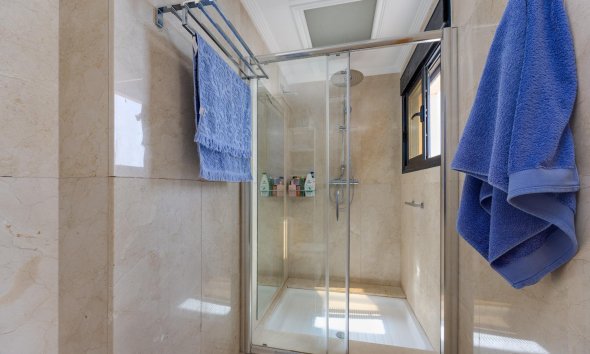 Resale - Apartment / Duplex - Torrevieja - La Veleta