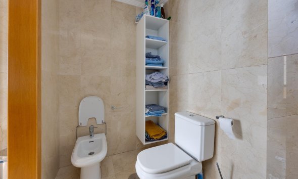Resale - Apartment / Duplex - Torrevieja - La Veleta