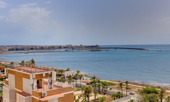 Resale - Apartment / Duplex - Torrevieja - La Veleta