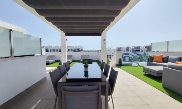 Reventa - Apartamento / Dúplex - El Raso