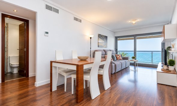 Reventa - Apartamento / Dúplex - Torrevieja - Playa del Cura