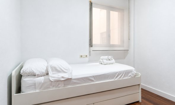 Reventa - Apartamento / Dúplex - Torrevieja - Playa del Cura