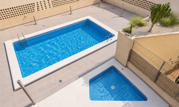 Reventa - Apartamento / Dúplex - Torrevieja - Playa del Cura