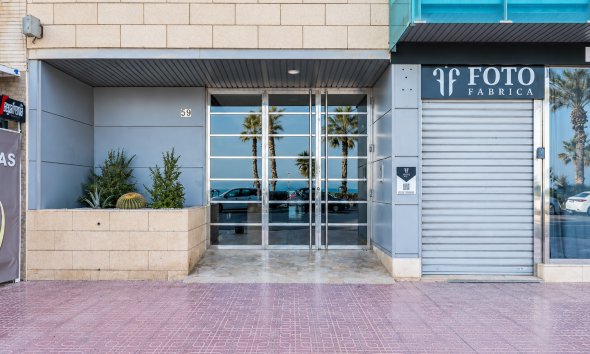 Reventa - Apartamento / Dúplex - Torrevieja - Playa del Cura