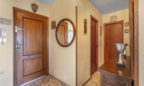 Resale - Apartment / Duplex - Torrevieja - Rocio del Mar