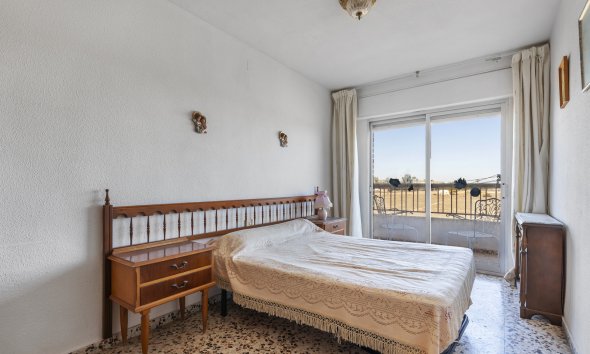 Resale - Apartment / Duplex - Torrevieja - Rocio del Mar