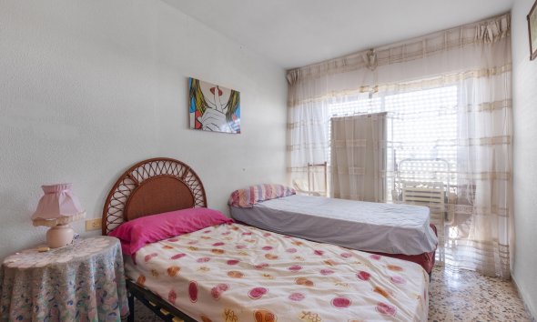 Resale - Apartment / Duplex - Torrevieja - Rocio del Mar