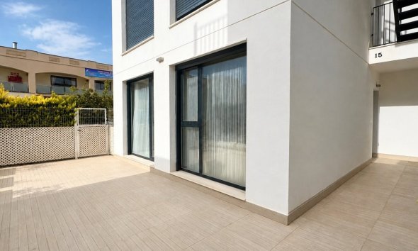 Reventa - Apartamento / Dúplex - Orihuela Costa - Punta Prima