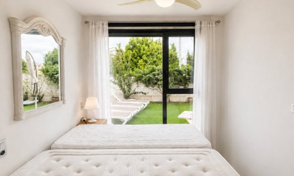 Reventa - Apartamento / Dúplex - Orihuela Costa - Punta Prima