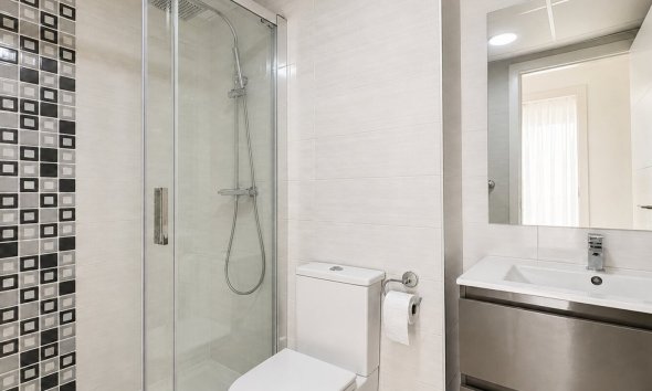 Reventa - Apartamento / Dúplex - Orihuela Costa - Punta Prima