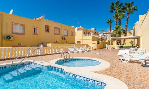 Rynek Wtórny - Dom szeregowy - Orihuela Costa - Las Filipinas