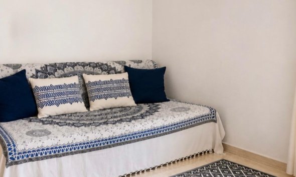 Resale - Bungalow - Orihuela Costa - Villamartín