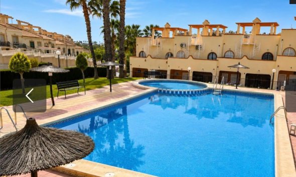 Resale - Bungalow - Orihuela Costa - Villamartín