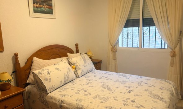 Resale - Bungalow - Orihuela Costa - Villamartín