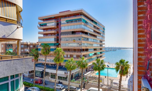 Reventa - Apartamento / Dúplex - Torrevieja - Playa del Acequión