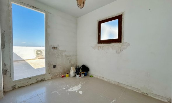 Resale - Apartment / Duplex - Torrevieja - San luis