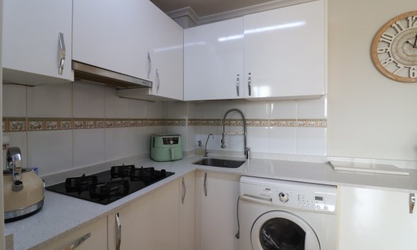 Reventa - Apartamento / Dúplex - Rojales - Los Palacios
