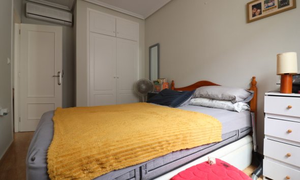 Reventa - Apartamento / Dúplex - Rojales - Los Palacios