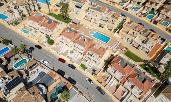 Resale - Townhouse / Terraced House - Orihuela Costa - Lomas de Campoamor