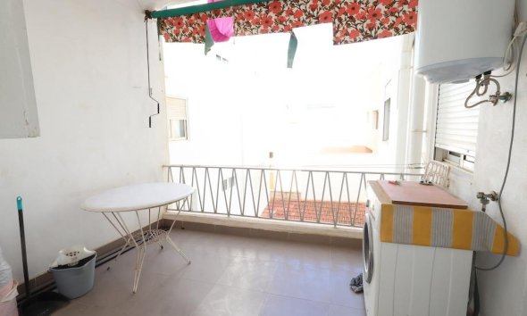 Resale - Apartment / Duplex - Torrevieja - Centro
