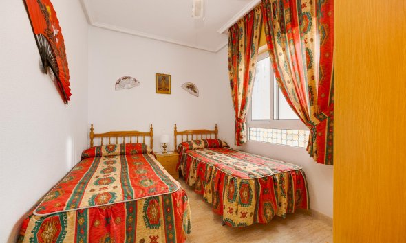 Reventa - Apartamento / Dúplex - Torrevieja - Playa del Acequión
