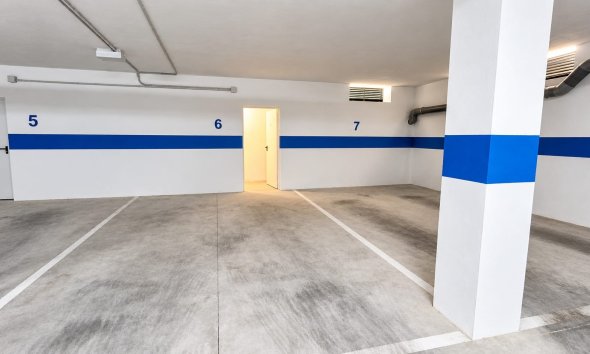 Reventa - Áticos - Orihuela - Villamartín