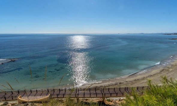 Reventa - Villa / Casa - Orihuela Costa - Campoamor