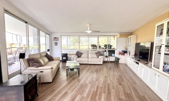 Reventa - Villa / Casa - Pinar de Campoverde